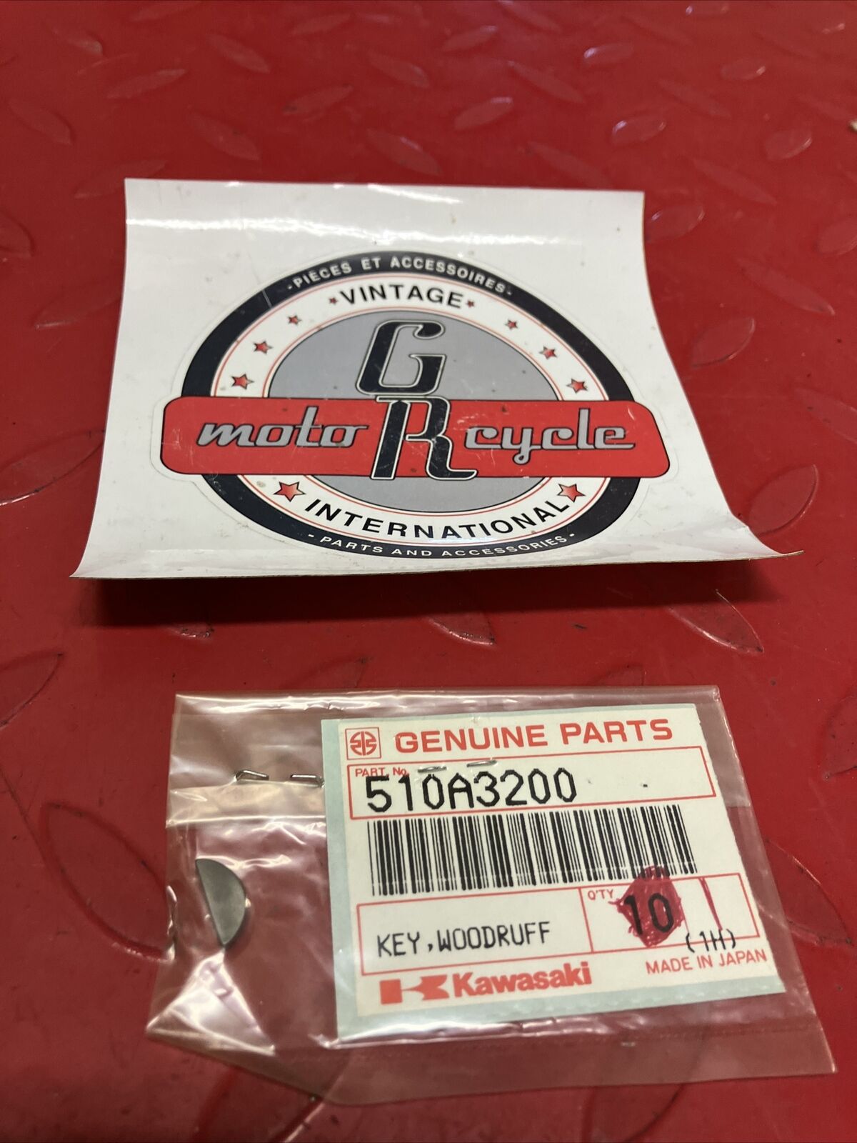 NEW NOS KAWASAKI WOODRUFF KEY 510A3200 K20