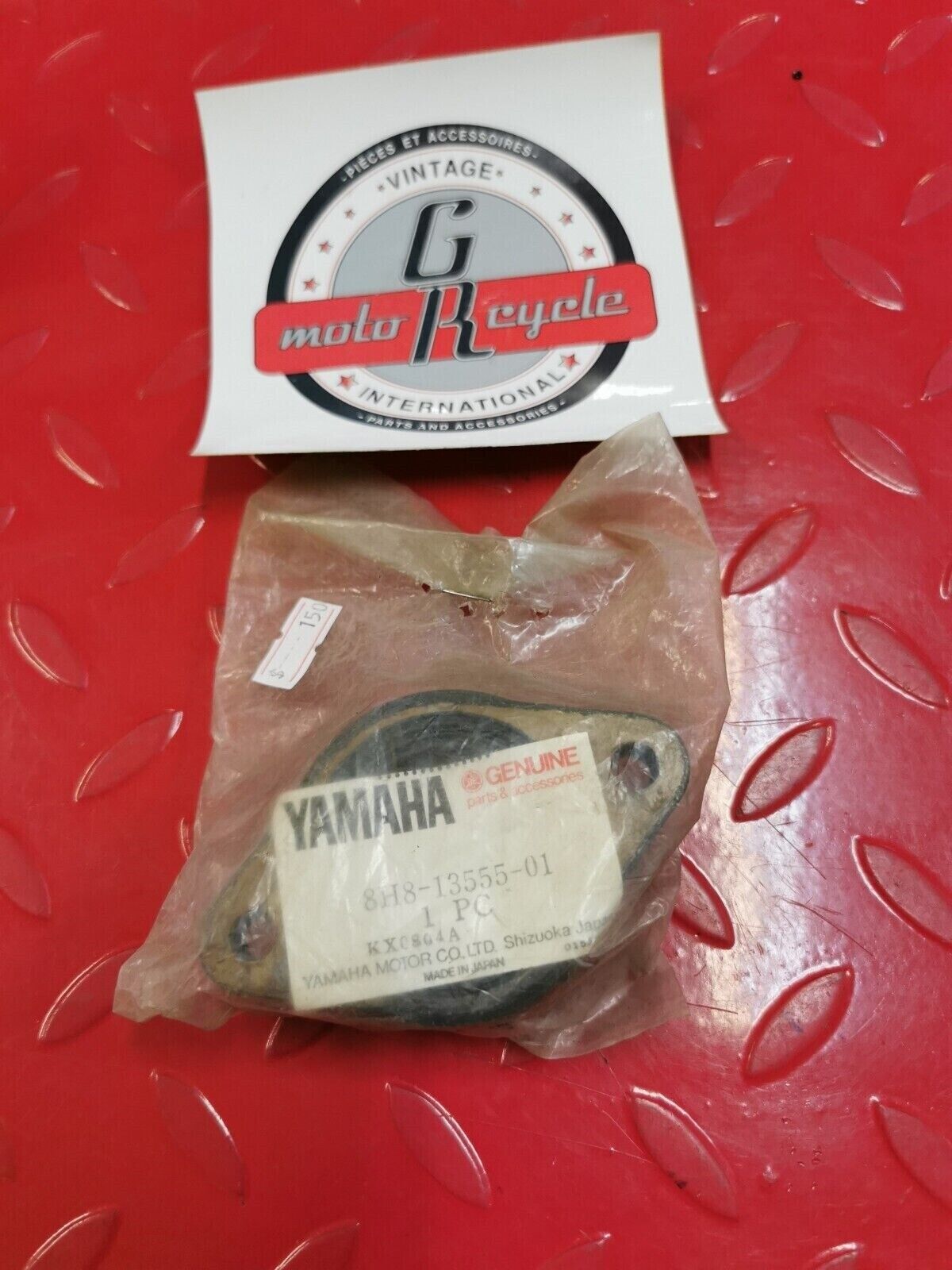 NOS Yamaha EX440 SR540 INTAKE MANIFOLD 8H8-13555-01-00 Y22