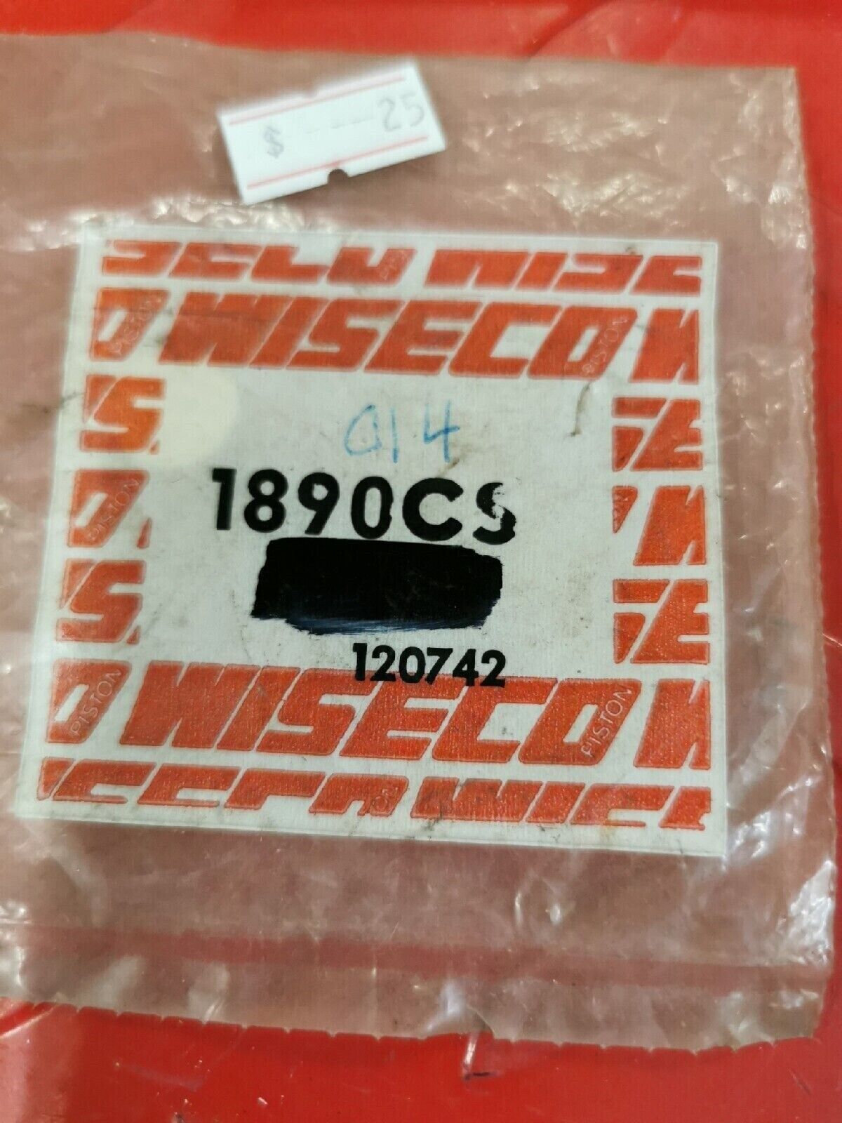 NOS WISECO HONDA CR80 1986 - 2002 RING SET   1890CS  J10
