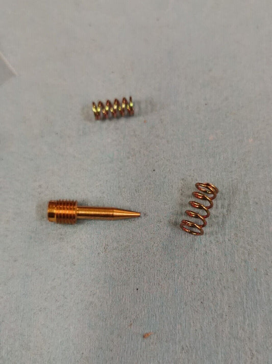 NOS HONDA  XR75 XR80  XR80R TL125S NC50 SCREW SET IMCOMPLETE 16016-143-620  H47