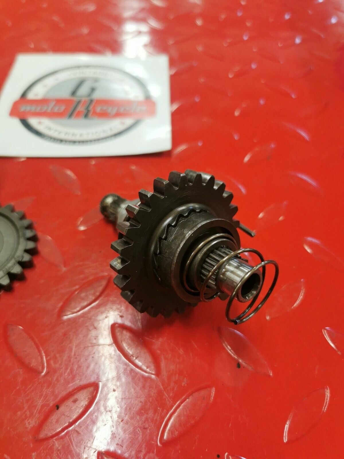 Honda CR80R 1993 kickstarter kick starter spindle shaft gear 28211-GC4-600