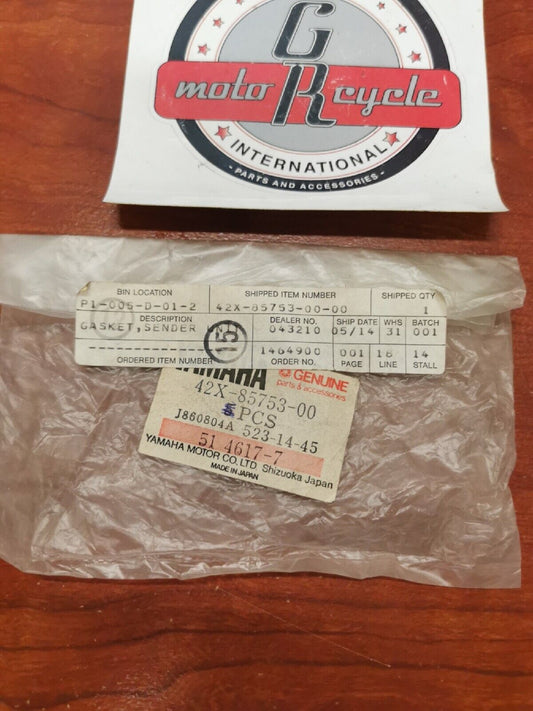 NEW NOS Yamaha SENDER UNIT GASKET 42X-85753-00-00 Y71
