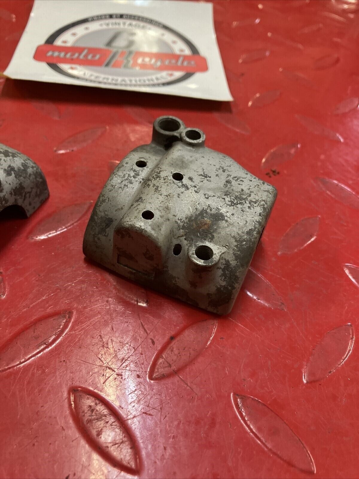 Yamaha RD400 1977 right handle switch body housing 1976