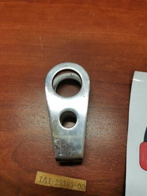 NOS Yamaha R3 R5 DS7 RD250 CHAIN PULLER 168-25388-00-00 SUB 1A1-25389-00-00 Y130