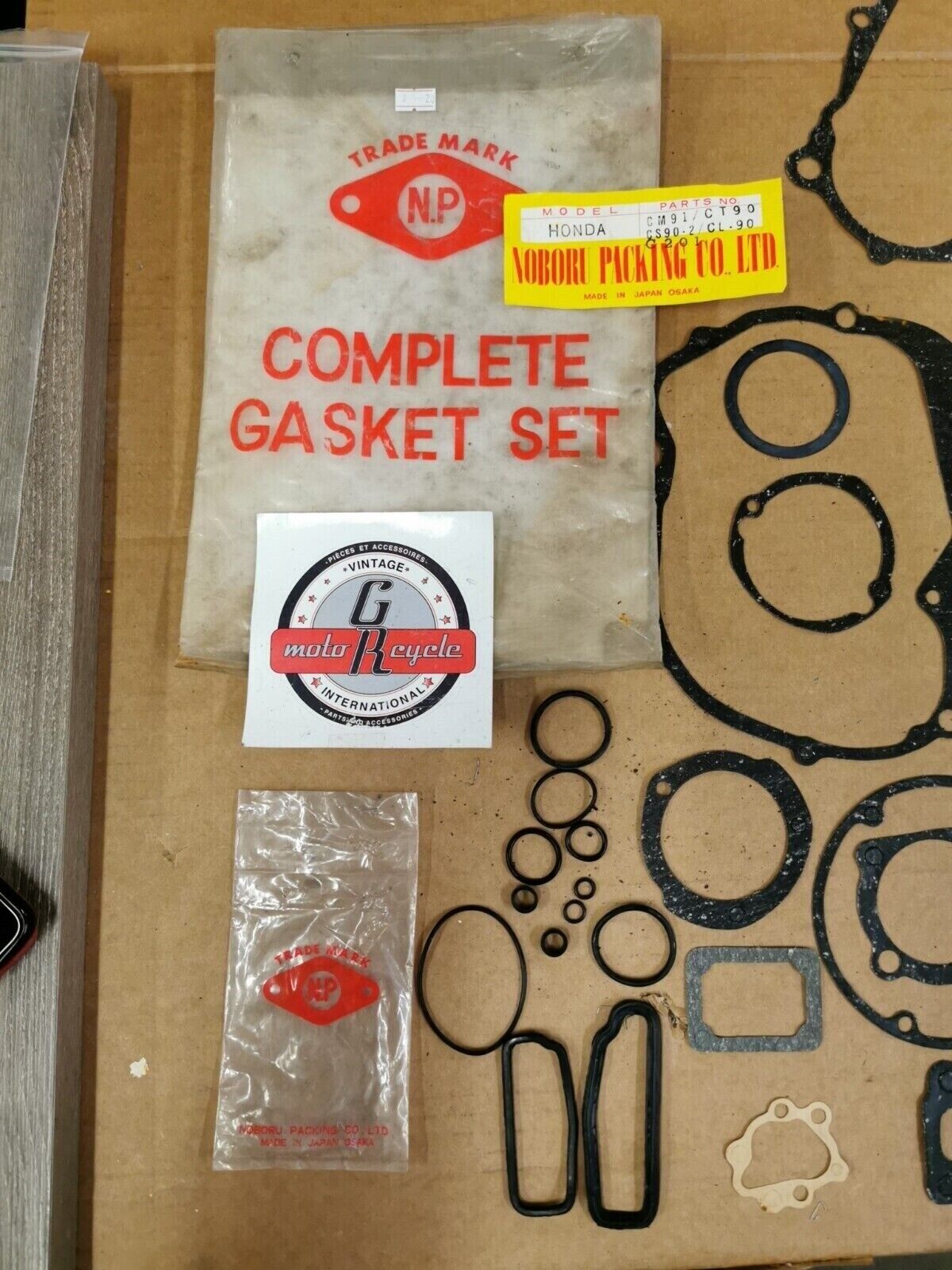 NOS NOBORU HONDA CM91 CT90 CS90 CL90 C201 GASKET KIT INCOMPLETE SET J49