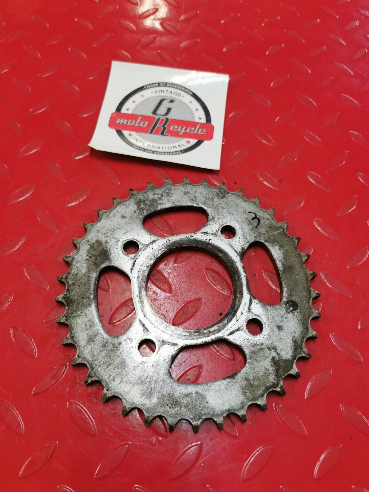 Yamaha RD400 1977 rear sprocket drive gear 38T 1976 1978 3