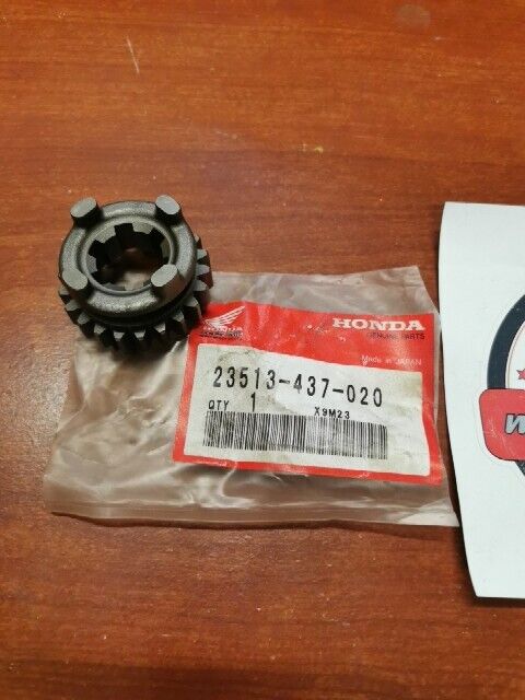 NOS Honda XL125 R S COUNTERSHAFT TOP GEAR (22T) 23513-437-020 H80