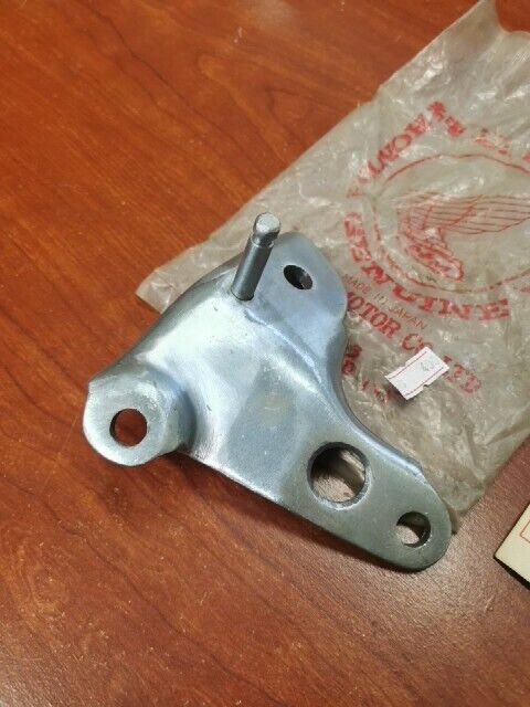 NOS Honda CB125 CB93 CB160 SIDE STAND BRACKET 50541-216-810 H78