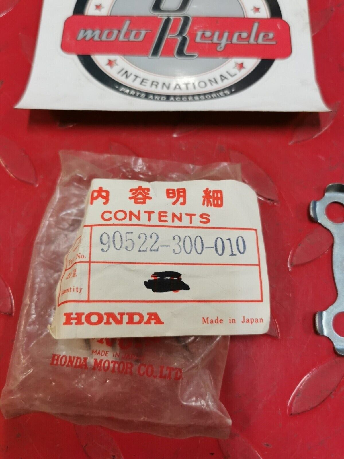 NOS Honda CB450 CB500 CB750 CB550 WASHER A8 TONGUED 90522-300-010 H32