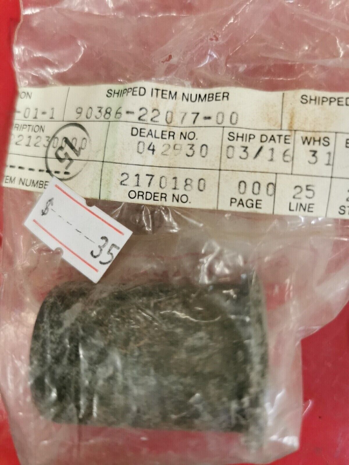 NOS YAMAHA YZ100 XT250  BUSHIN 90386-22077-00 Superseded by 3Y1-22184-01-00 Y52