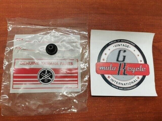 NOS Yamaha RD125 RD200 STARTER KNOB 389-14261-01-00 Y123