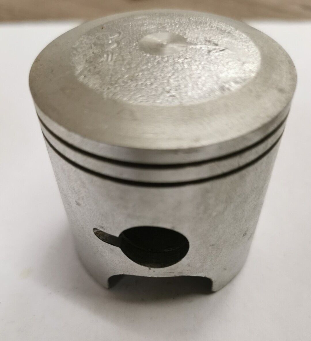 NOS SUZUKI RM125 1976 PISTON 0.25 12110-41300 S24