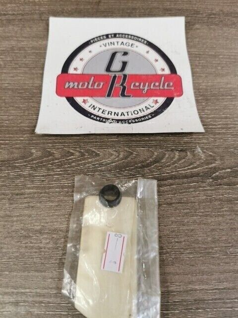 NOS YAMAHA YFM66FGHX YFM700RSEM YFM7FGBGR COLLAR  1NV-2625K-00-00 Y106