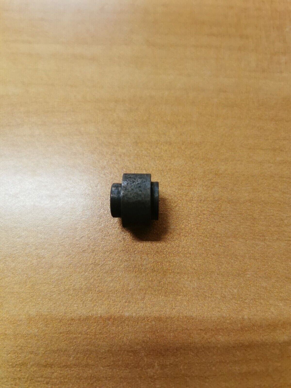 NOS HONDA CB750 PIVOT STOPPER ARM 24437-300-000 H20
