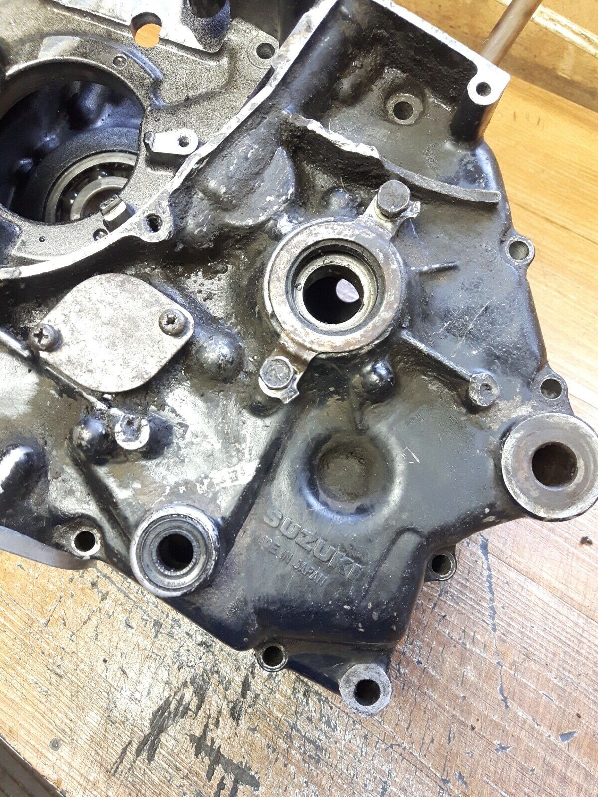 Kawasaki KLX125L 2003 crankcase crank cases  left right 2004 KLX125