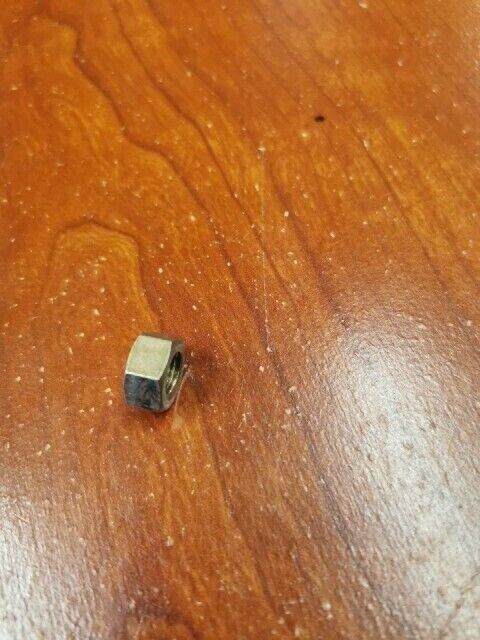 NOS Yamaha NUT 95312-08600 SUB 95311-08600 95333-08600 98880-08100 99780-08 Y127