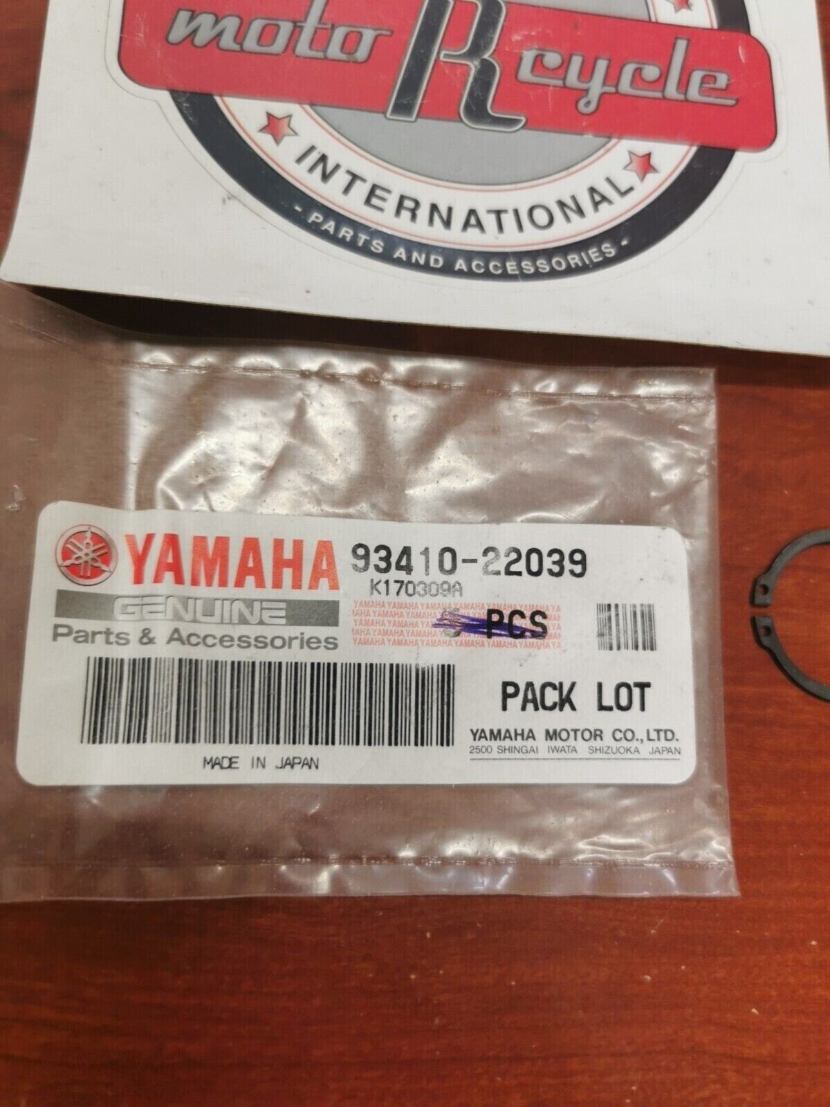 NOS Yamaha YXM70 YZ125 YZ175 MX125 DT125 TT250 CIRCLIP 93410-22039-00 Y81