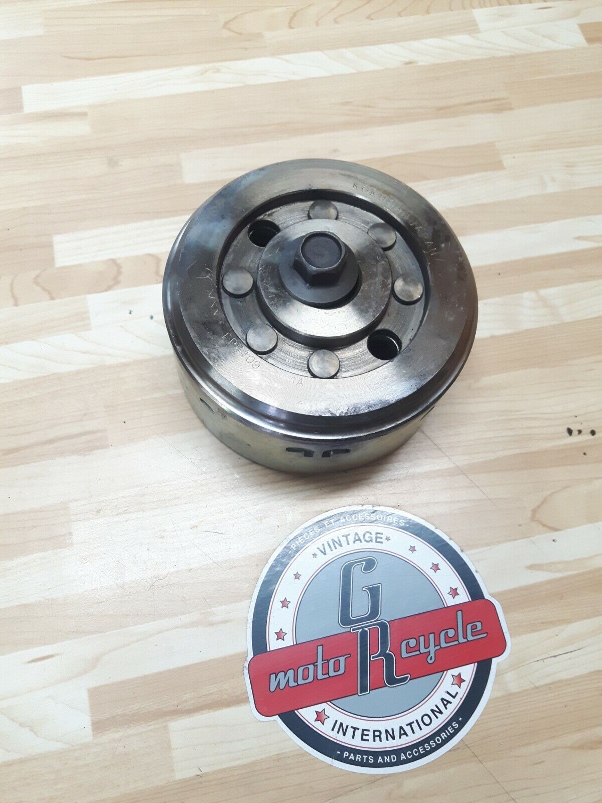 Honda XL250R 1984 flywheel rotor magneto generator alternator 31110-KL4-003 GOOD