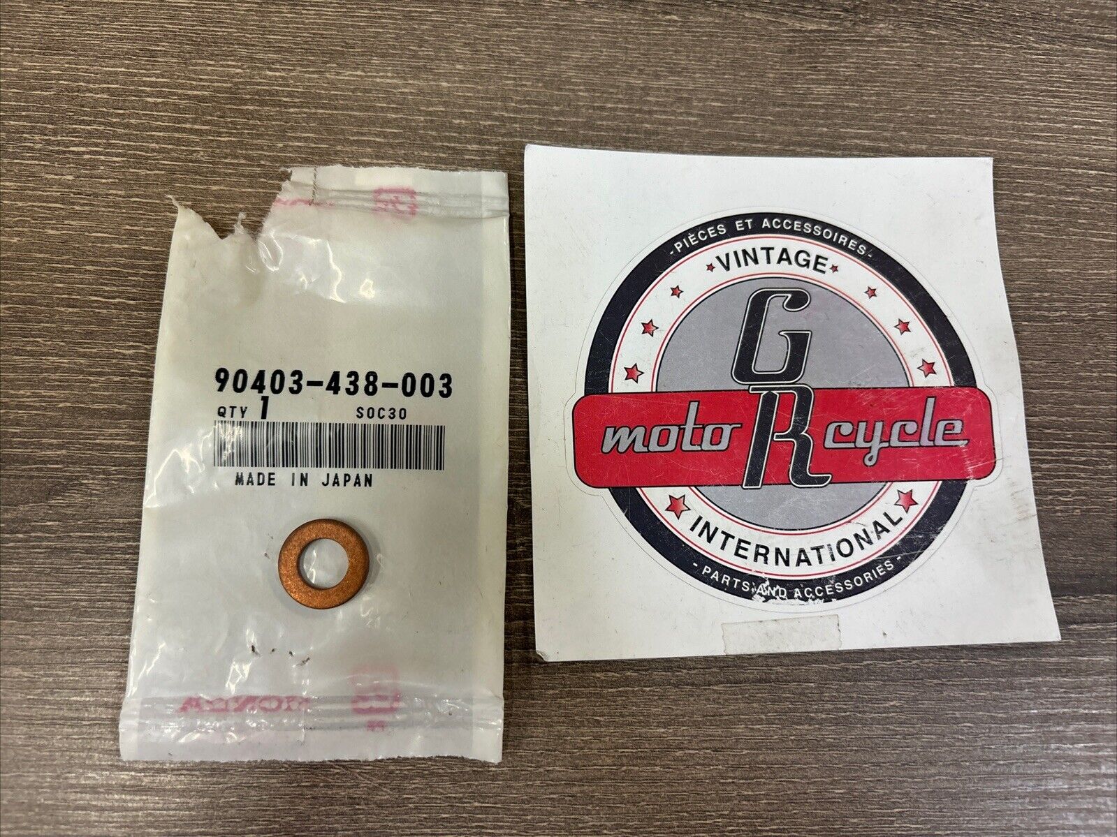 NOS Honda CB1100 CB750 CB900 CBX1000 NSR250R SEAL WASHER 10MM 90403-438-003 H128