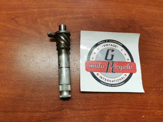 NOS Yamaha KICK AXLE 248-15660-00-00 SUB 251-15660-00-00 315-15660-00-00 Y122
