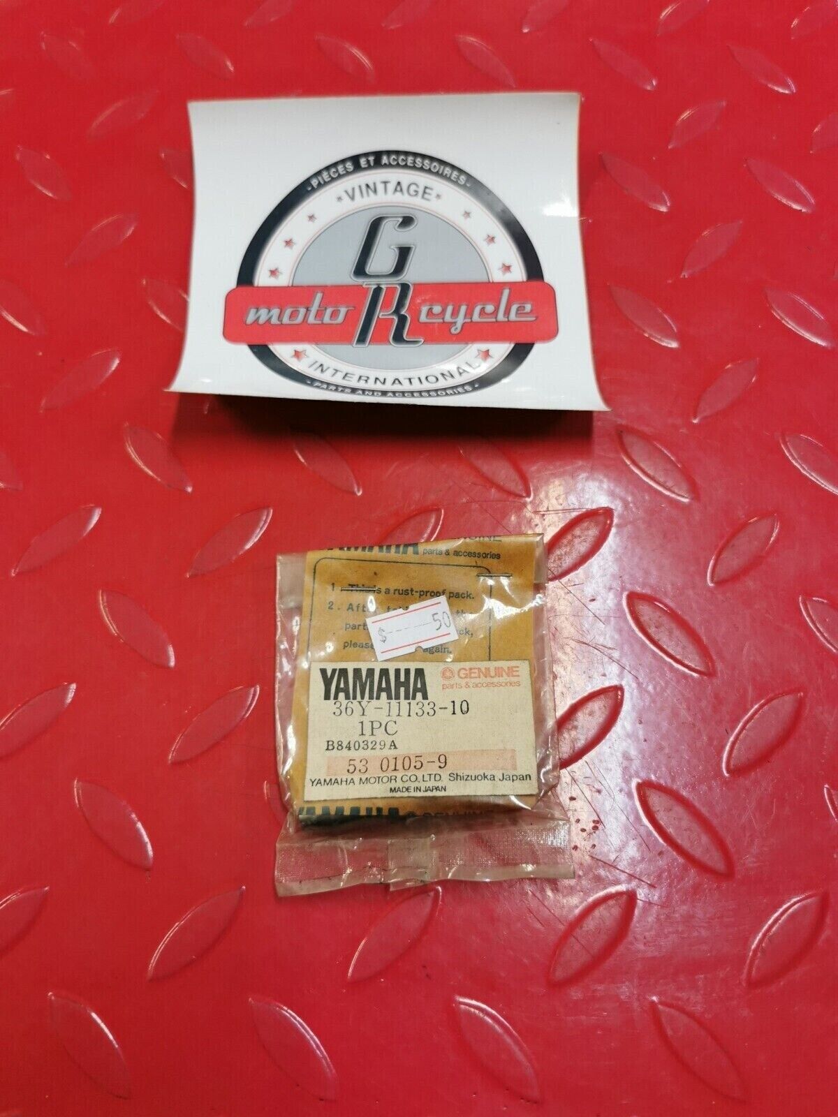 NOS Yamaha FJ1200 FJ1100 OVERSIZED INTAKE VALVE GUIDE 36Y-11133-10-00 Y25