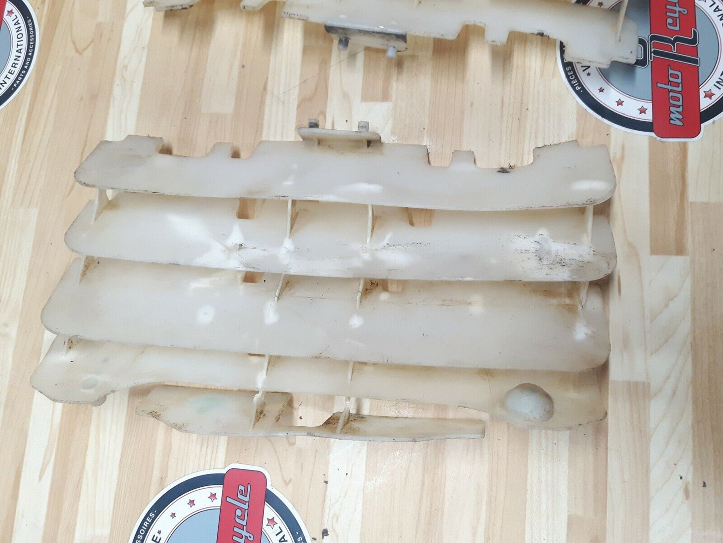 Yamaha YZ250F 2007 Left right radiator louver grille deflector 2S2-2172A-70-00