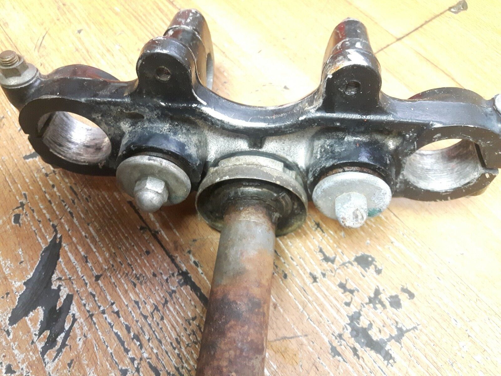 Honda XR200 1983 steering stem triple tree clamp bridge crown 1981 1982 1984