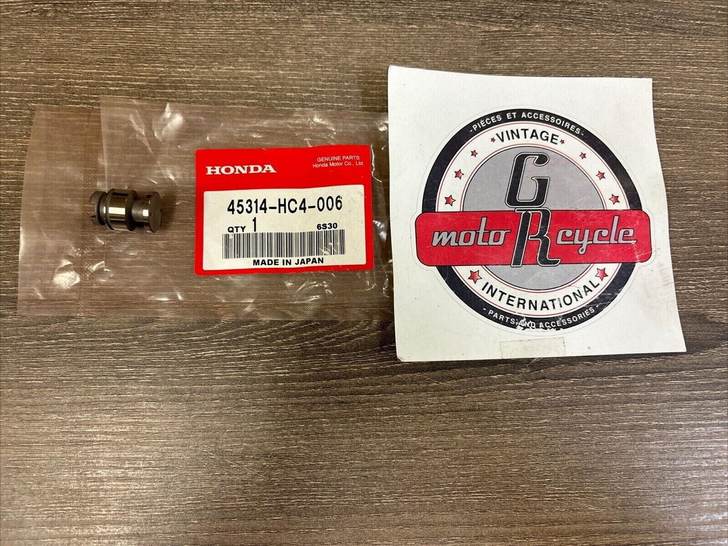 NOS Honda TRX200 WHEEL CYLINDER PISTON 45314-HC4-006 H121