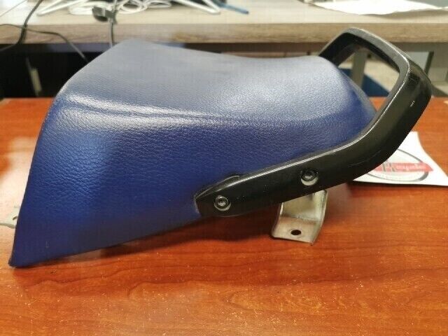 NOS NEW TAKE OFF Kawasaki 1987 ZX500A3 ZX600A3 REAR BLUE SEAT 53001-1416-NH K38