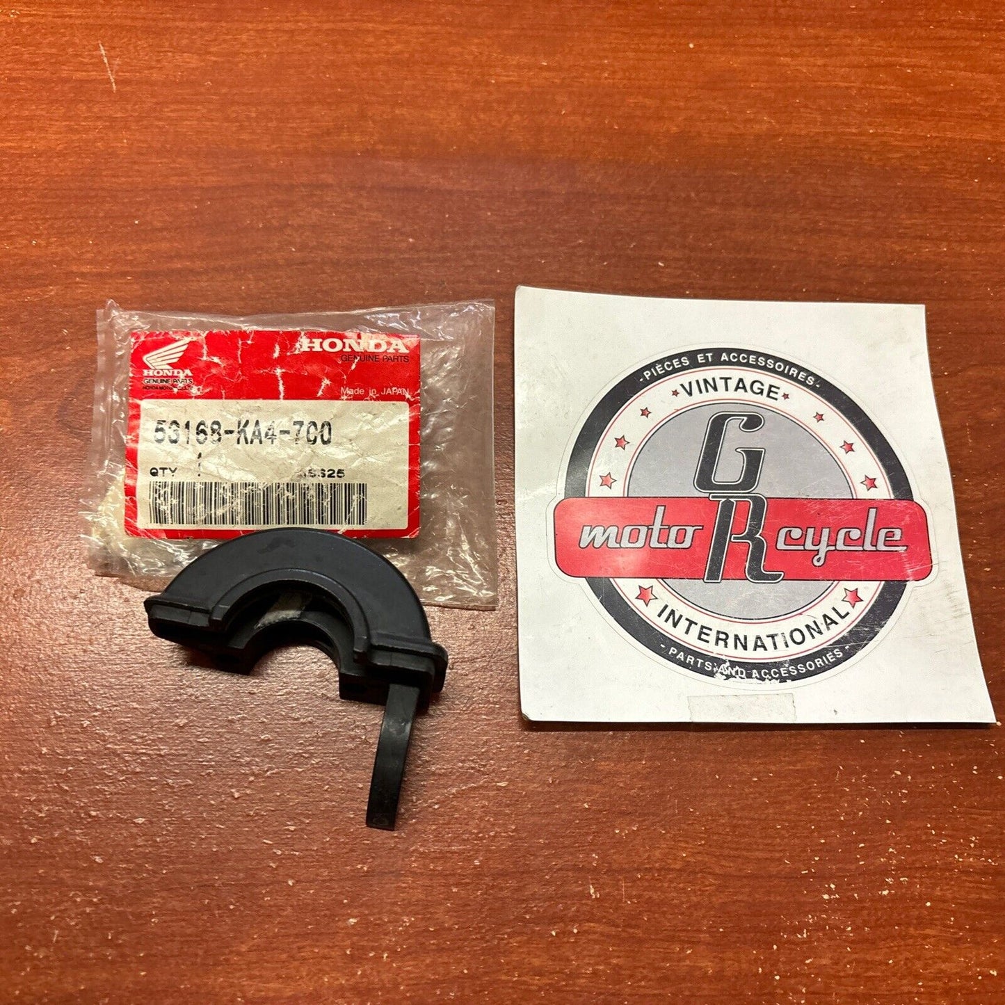 NOS Honda 1982 CR125R CR250R CR480R GRIP HOUSING B 53168-KA4-700 H146