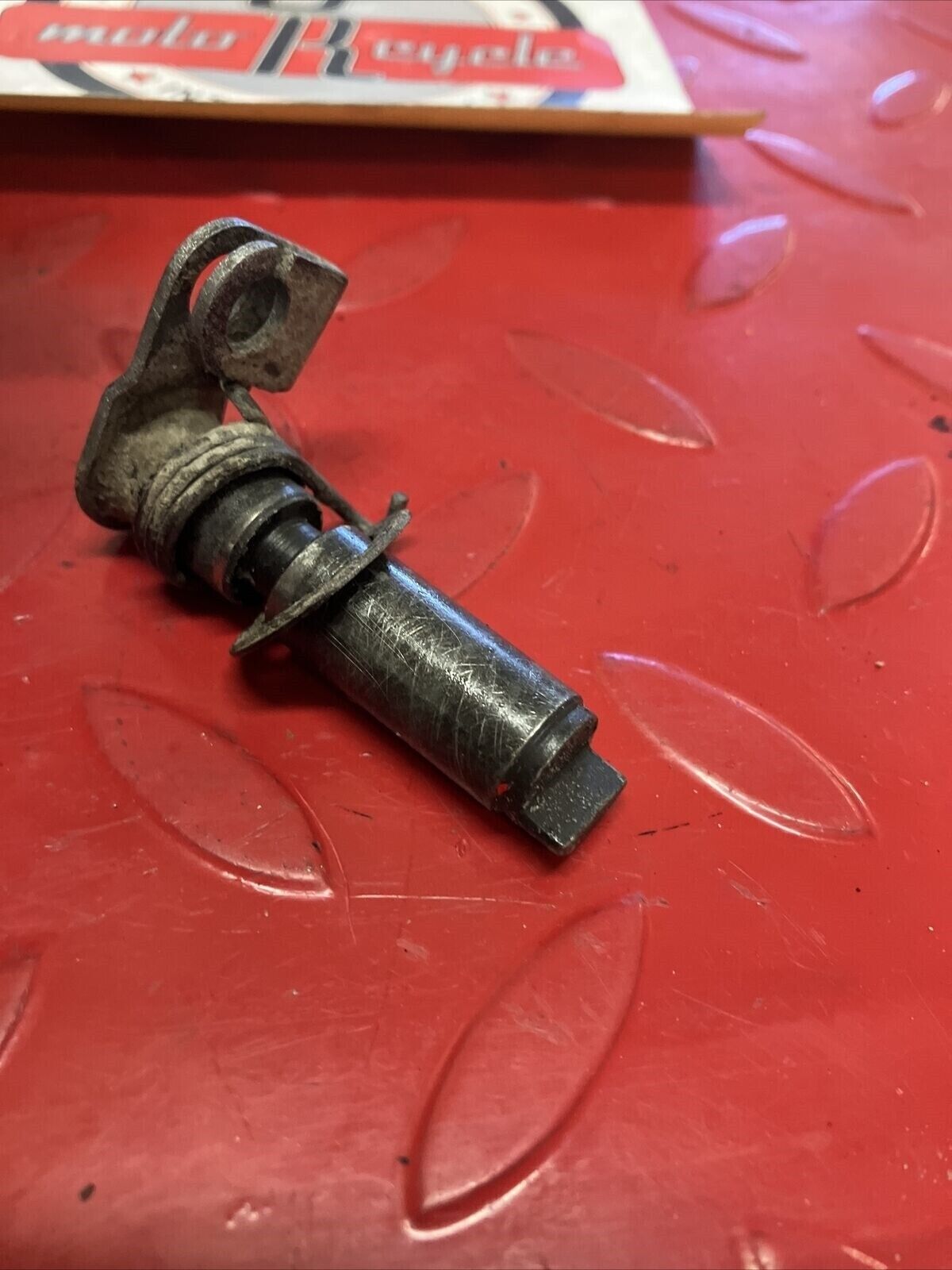 Honda XL350R 1986 Decompression decompressor shaft valve lifter lever lifter