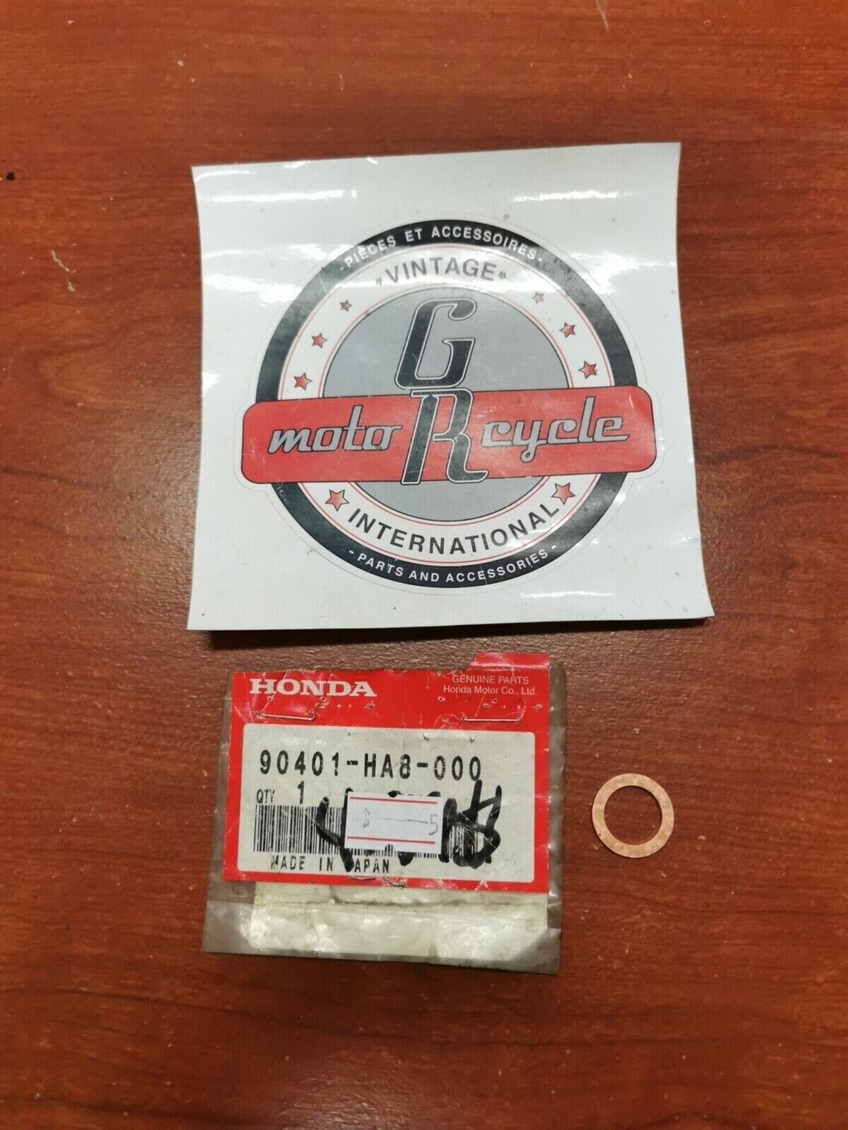 NOS Honda TRX350 TRX400 TRX450 TRX500 SEALING WASHER 90401-HA8-000 H64