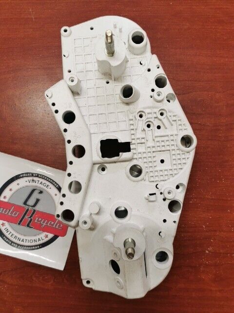 NOS Yamaha FJ600N/L XJ900RK INNER CASE 31A-8353H-00-00 Y101