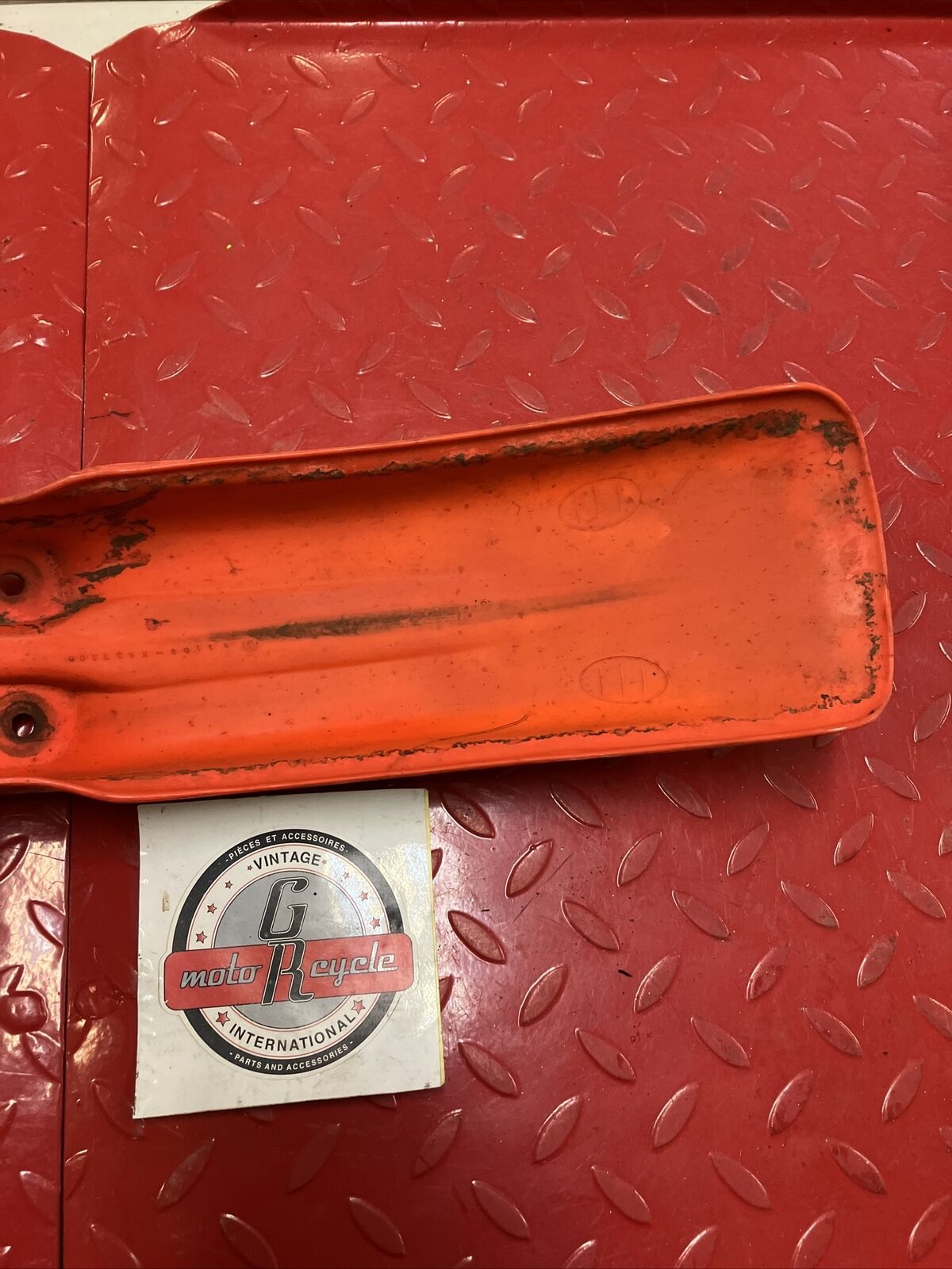 Honda CR250R 1984 front fender plastic fairing CR125R CR500R 61100-KA3-730ZA 2