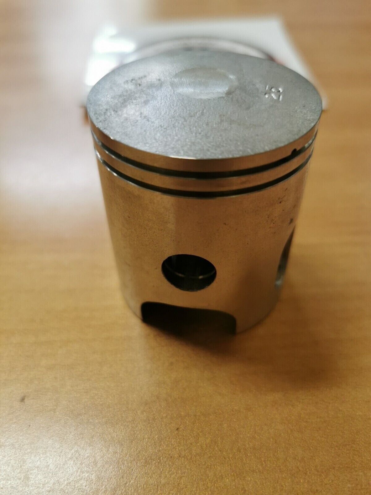 NOS YAMAHA YZ80  1977 - 1981   PISTON 1 O/S 0.25  2J5-11635-00-00  Y45