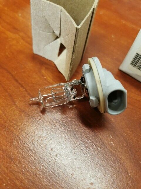 NOS Honda TRX350F TRX500F HEADLIGHT BULB 31.5/31.5 12V 33150-HN5-670 H104