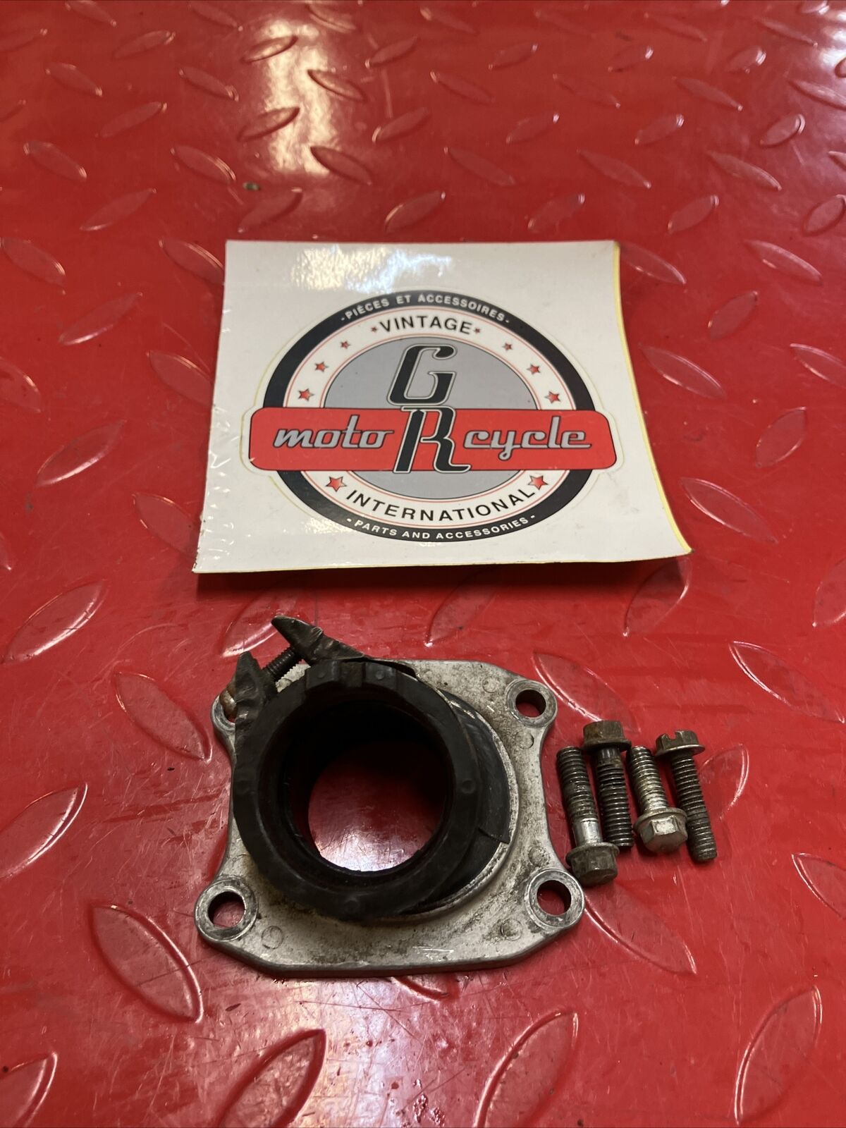 Honda CR80R 1990 intake manifold carburetor boot insulator