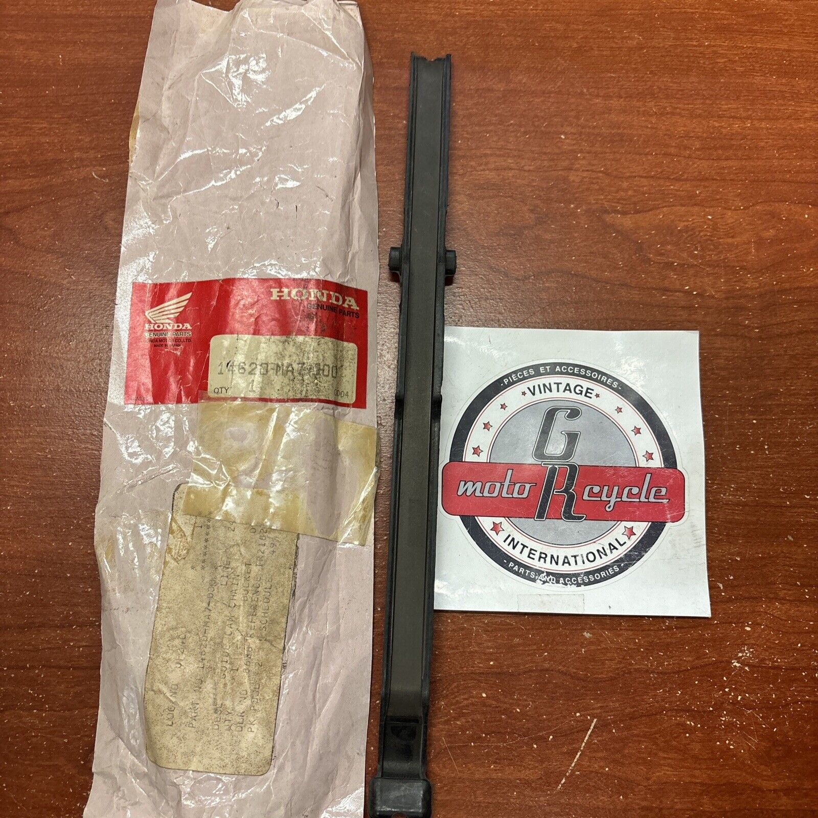 NOS Honda 1982 1983 CBX550F CBX550F2 CAM CHAIN GUIDE 14620-MA7-000 H154