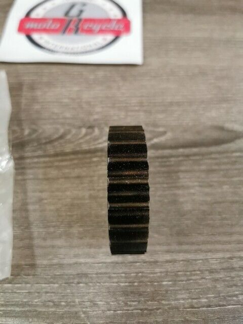 NOS YAMAHA VX700ERG VX600DXD PZ500 SPROCKET CHAIN DRIVE 21T 89J-17682-10-00 Y108