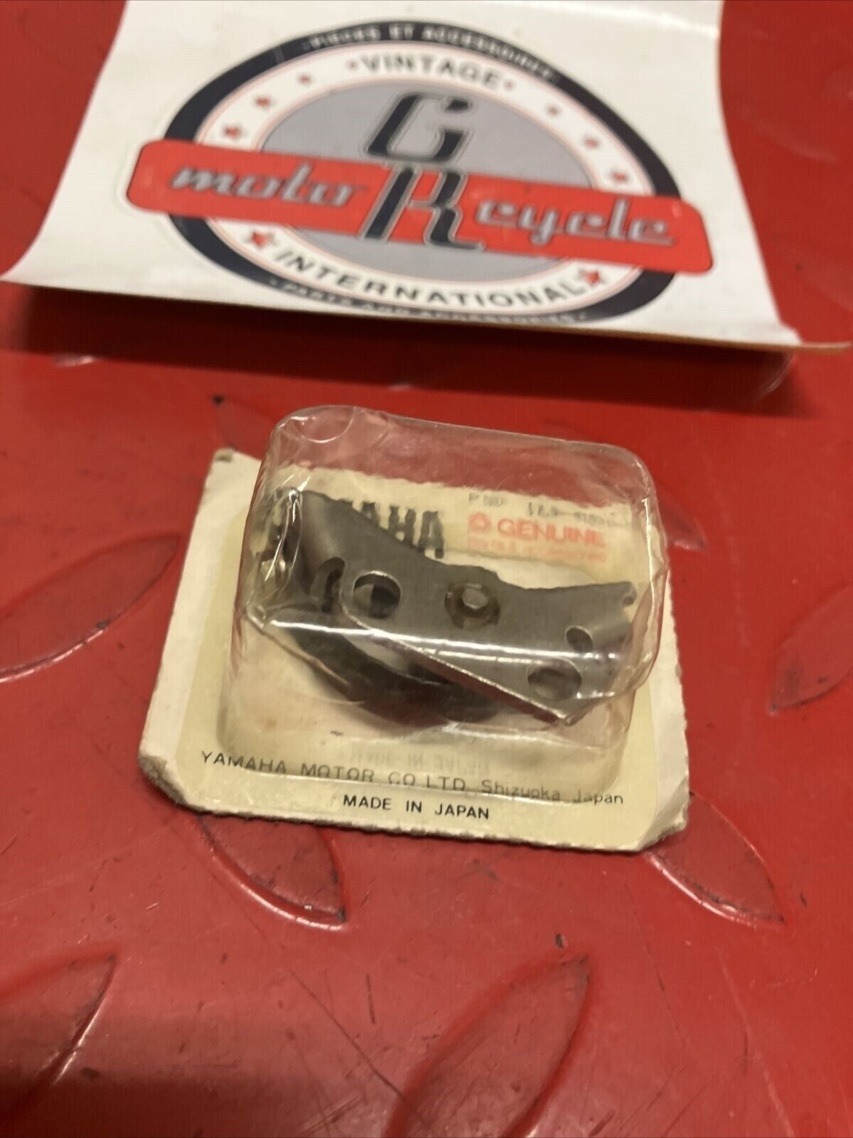 NOS YAMAHA XS360 XS400 CONTACT BREAKER POINT 1L9-81621-51-00 Y65