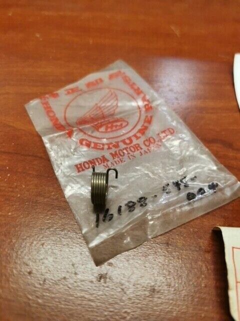 NOS Honda T500A TORSION COIL SPRING-B 16188-548-004 H75