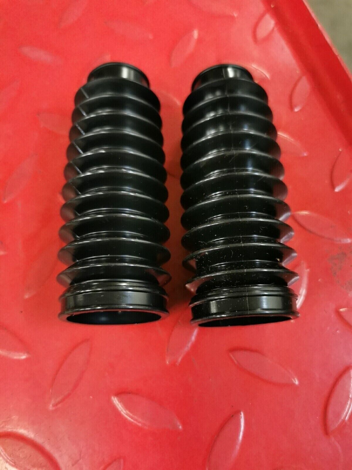 NEW HONDA Z50A CT70H 1976 - 1978 FORK BOOT KIT 51505-064-010B H39