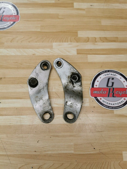 Kawasaki KDX200 1986 rear shock absorber engine motor mount bracket 32037-1375