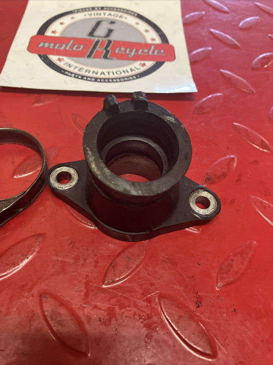 Honda MT125 1975 intake manifold carburetor boot insulator 1974 1976