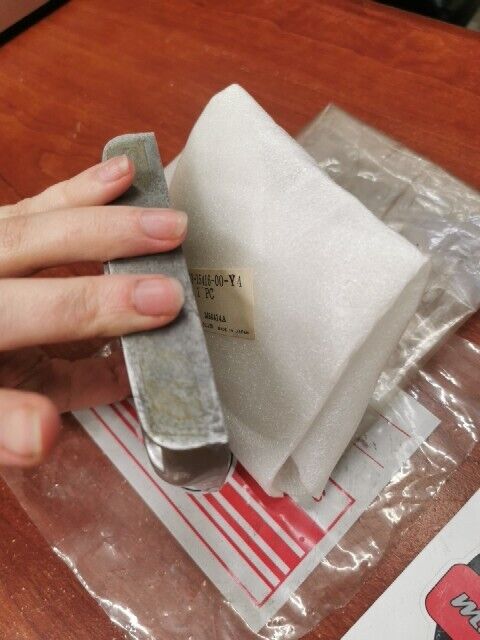 NOS Yamaha 1979 RD50M OIL PUMP COVER 353-15416-00-Y4 SUB 353-15416-00-00 Y153