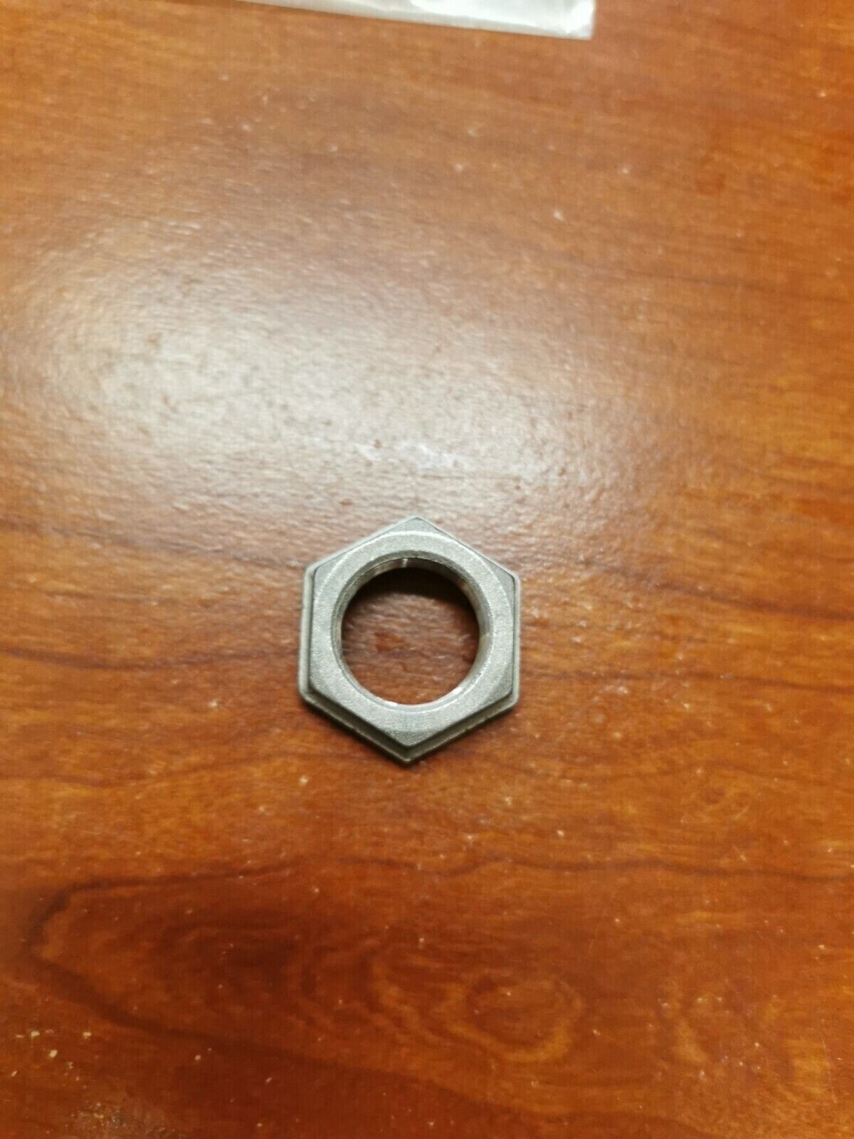 NOS Yamaha YZ250 WR250 YZ125 NUT 90179-18001-00 Y84