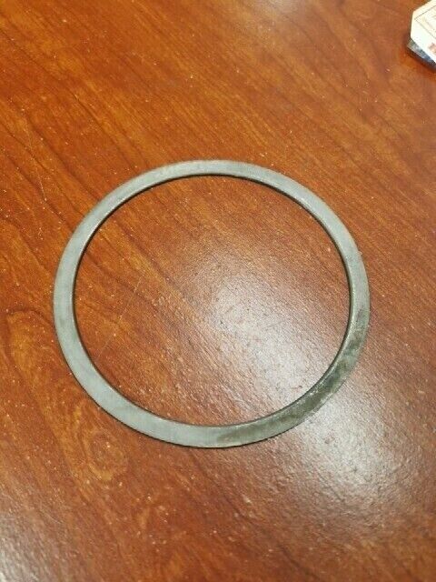 NOS Honda CB200 CB250 CB350 CB400 CB450 DISK SPRING SEAT 22125-333-000 H97