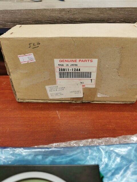 NOS Kawasaki ZX600 ZX6RR ZX636 ZX6R LCD METER 28011-1244 K37