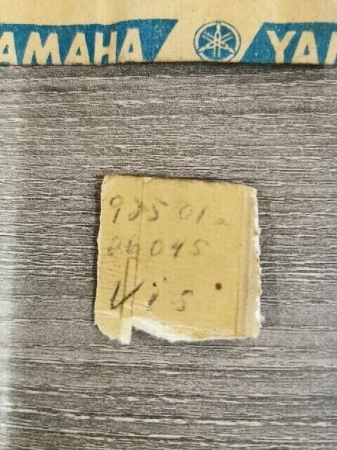 NOS YAMAHA DT125LC FS1 PW50A PW50E EX340B SCREW PAN HEAD 92501-06045-00 Y149