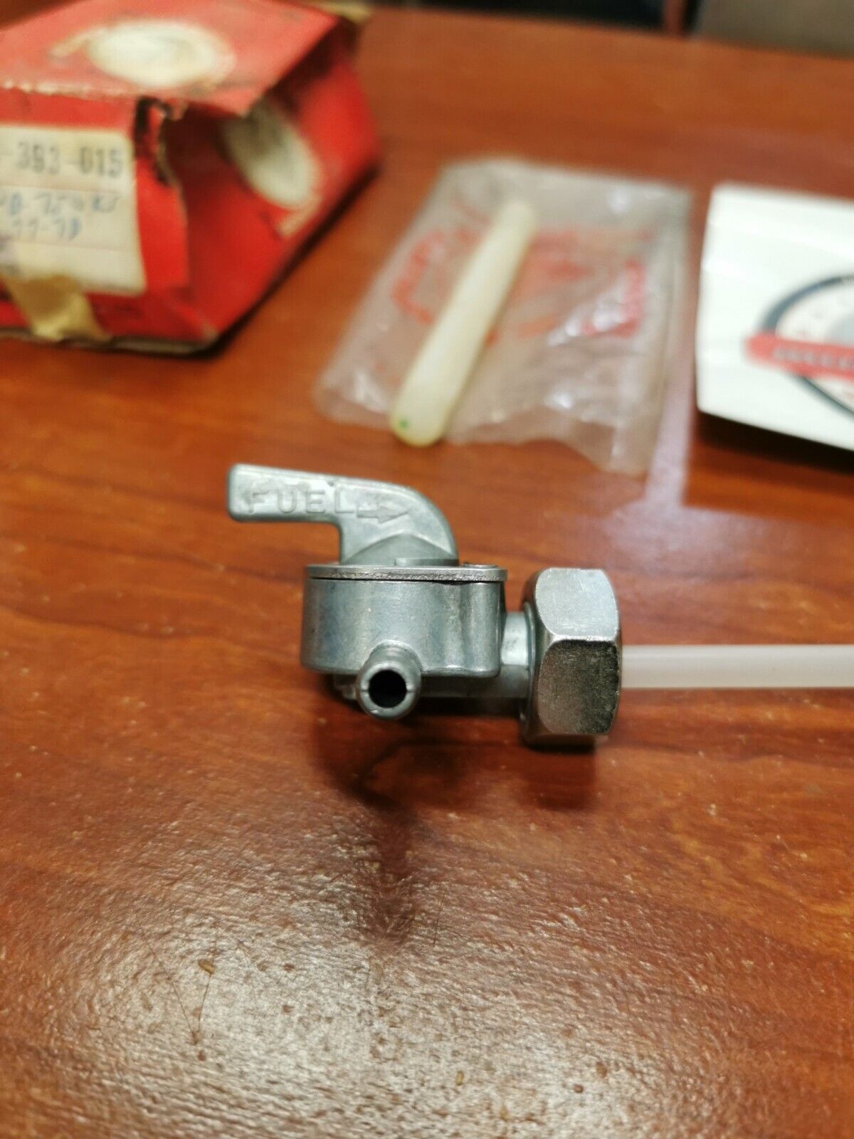 NOS Honda CB550K CB750K CB750A PETCOCK 16950-393-015 H63